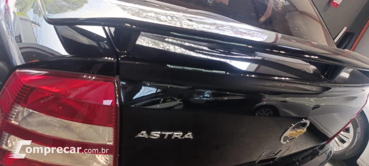 ASTRA 2.0 MPFI Advantage 8V