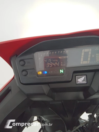 XRE 300 ABS