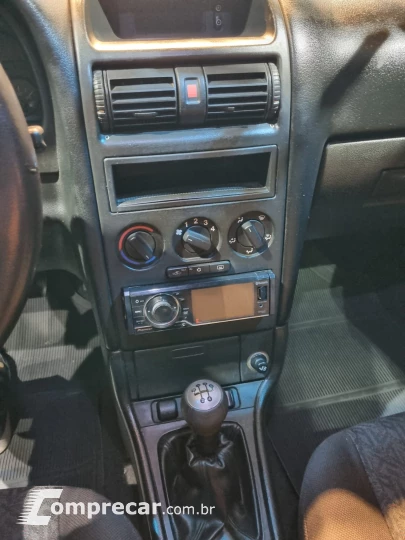 ASTRA 2.0 MPFI Advantage 8V