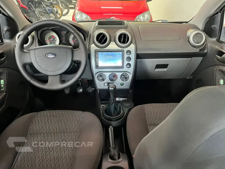 FIESTA 1.6 Titanium Sedan 16V