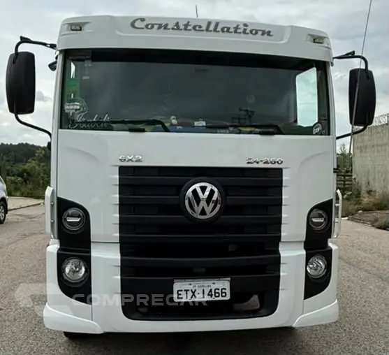 24-250 CONSTELATTION 6x2 TETO BAIXO