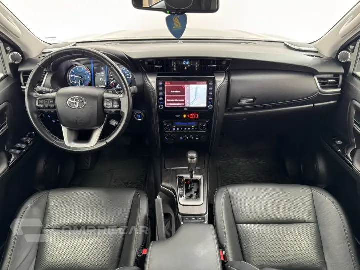 HILUX SW4 2.8 D-4d Turbo SRX 7L 4X4