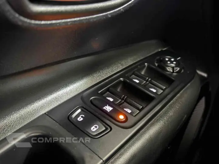 RENEGADE 1.8 16V FLEX NIGHT EAGLE 4P AUTOMÁTICO