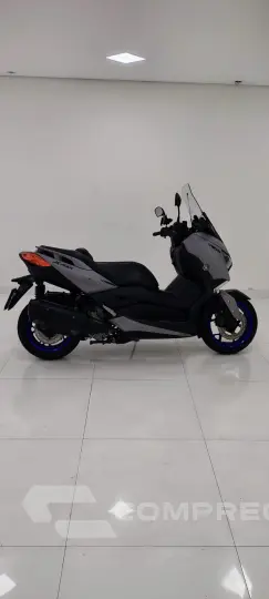 XMAX
