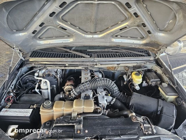F-250 - 4.2 XLT 4X2 CS TURBO INTERCOOLER 2P MANUAL