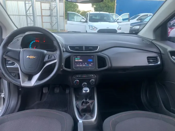 Onix Hatch 1.4 4P FLEX LTZ