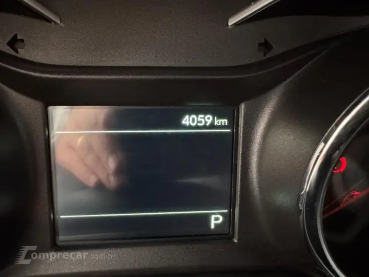 TRACKER LT 1.0 Turbo 12V Flex Aut.