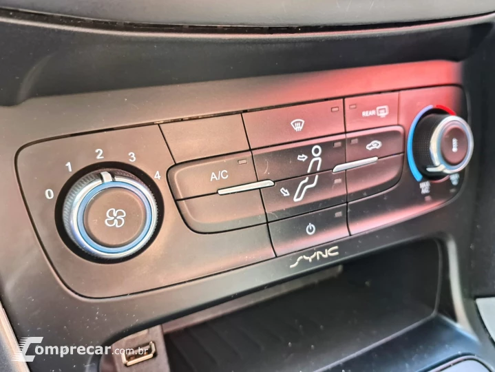 FOCUS 2.0 SE Sedan 16V