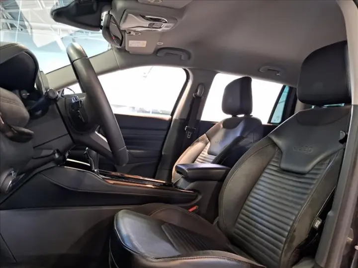 COMMANDER 1.3 T270 Turbo Limited