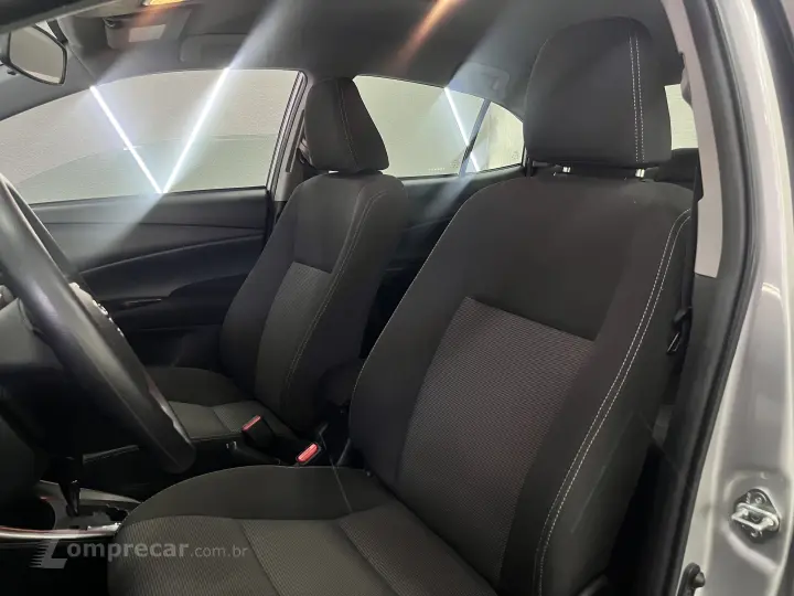 YARIS 1.5 16V Sedan XL