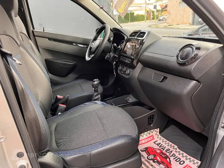 KWID Intense 1.0 Flex 12V 5p Mec.