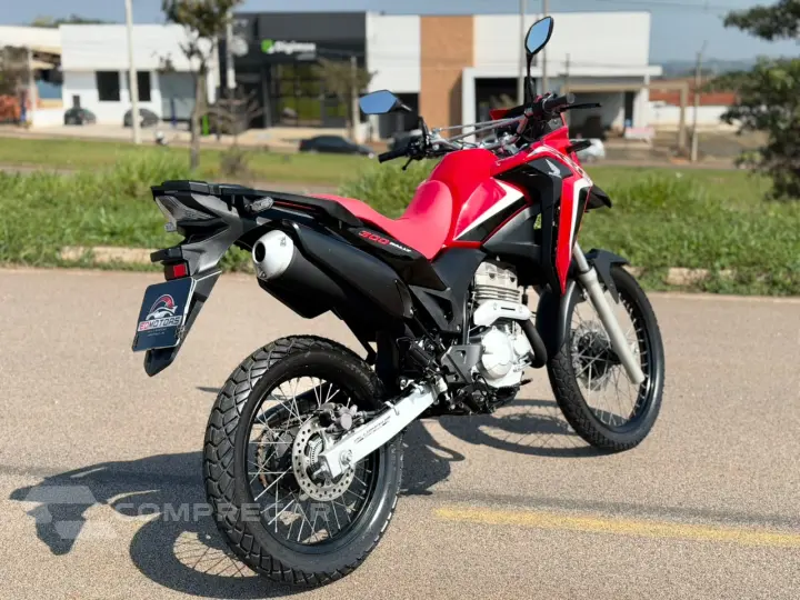 XRE 300 RALLY ABS