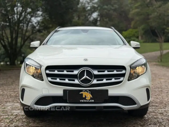 GLA 200 Style 1.6 TB 16V/Flex Aut.