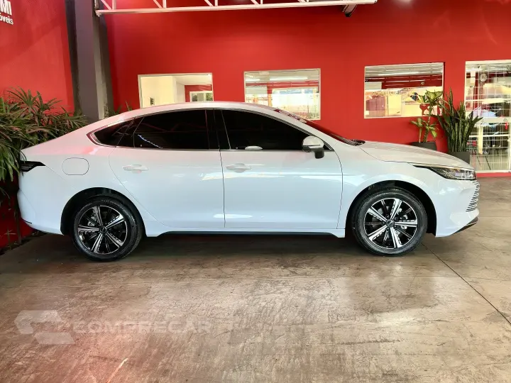 KING 1.5 DM-I PHEV GS AUTOMÁTICO