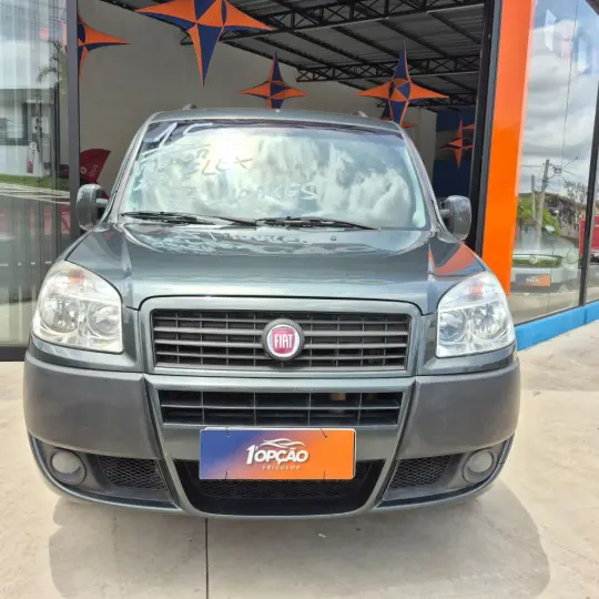 Doblo ESSENCE 1.8 Flex 16V 5p