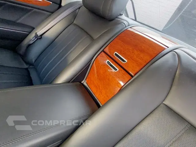 EQUUS - 4.6 V8 SEDAN 4P AUTOMÁTICO