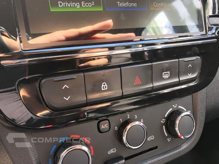 Kwid 1.0 12V Sce Flex Intense Manual