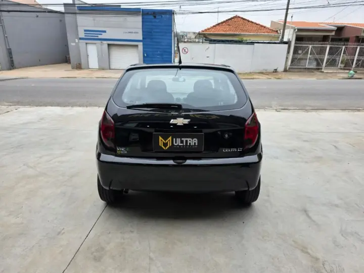 Celta Spirit/ LT 1.0 MPFI 8V FlexP. 5p