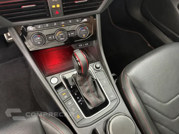 JETTA 2.0 350 TSI GASOLINA GLI DSG