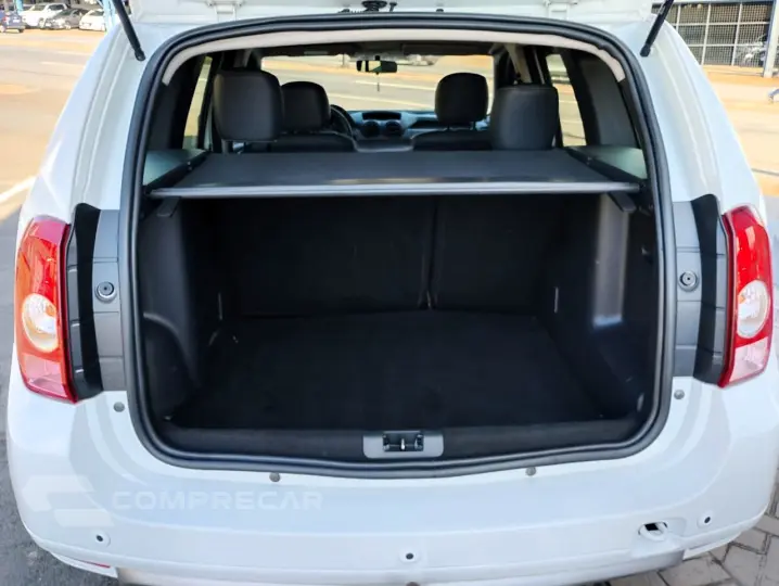 DUSTER 2.0 Tech Road 4X2 16V