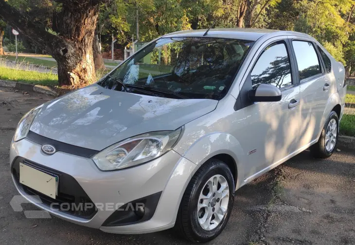 FIESTA 1.6 MPI Class Sedan 8V