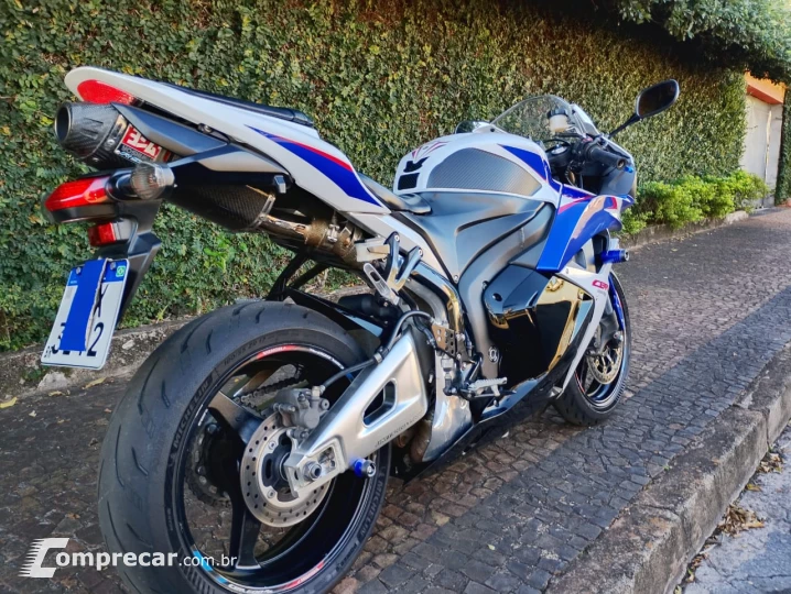 CBR 600 RR