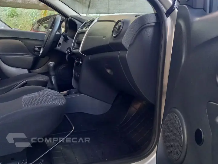 Sandero 1.0 AUTHENTIQUE 16V FLEX 4P MANUAL