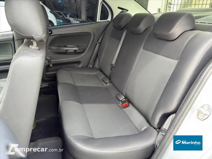 VOYAGE 1.0 12V MPI TOTALFLEX 4P MANUAL