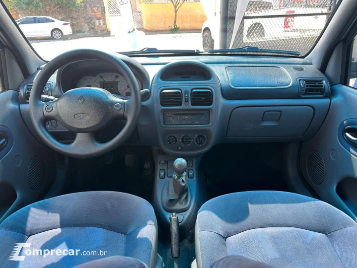 Clio Sedan 1.0 16V 4P RT