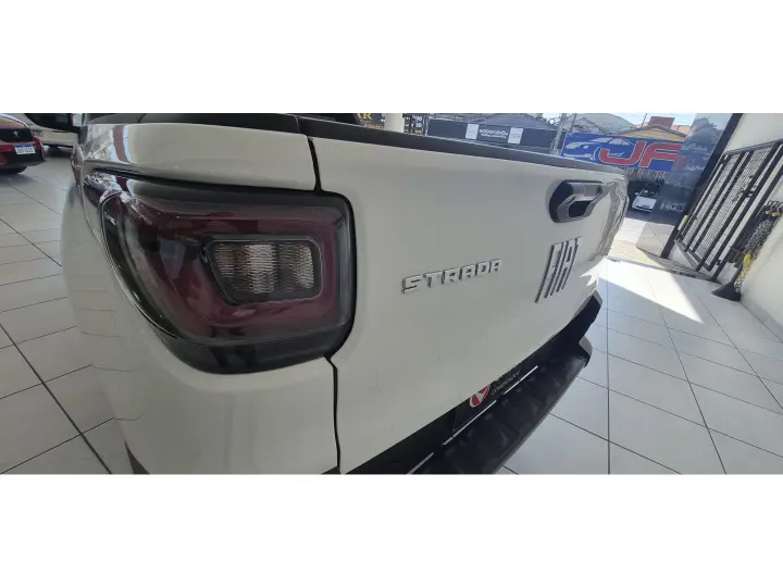 STRADA 1.3 FIREFLY FLEX ENDURANCE CS PLUS MANUAL