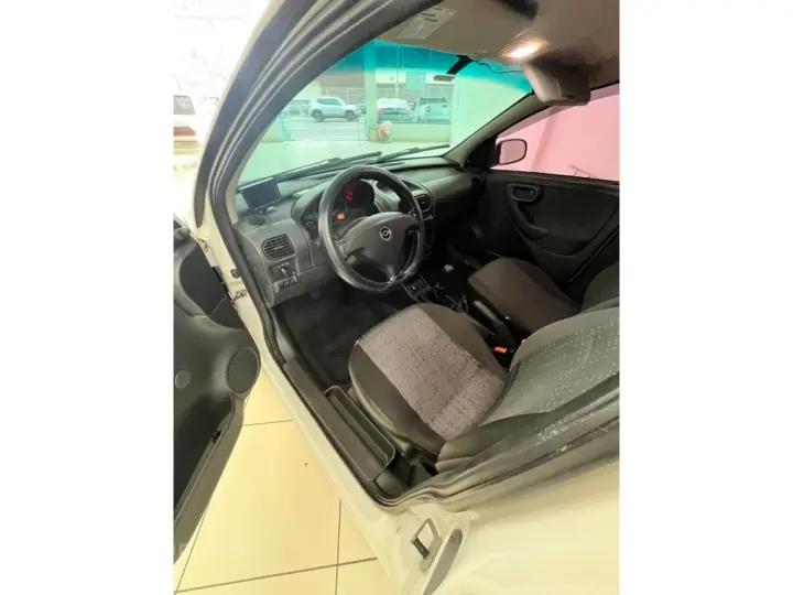 MONTANA 1.4 MPFI CONQUEST CS 8V FLEX 2P MANUAL