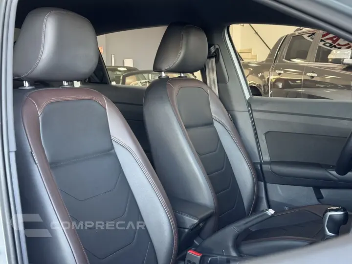 Virtus 1.0 4P 200 TSI FLEX HIGHLINE AUTOMÁTICO