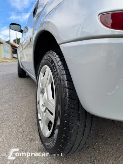 CORSA 1.4 MPFI Maxx 8V