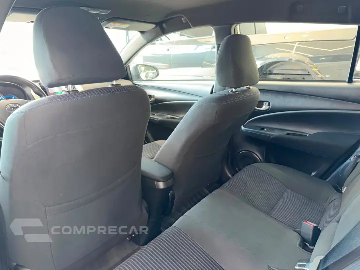 YARIS 1.5 16V XL