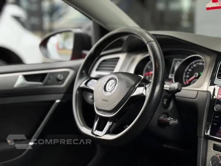 Golf Comfortline 1.4 TSI 140cv Aut.