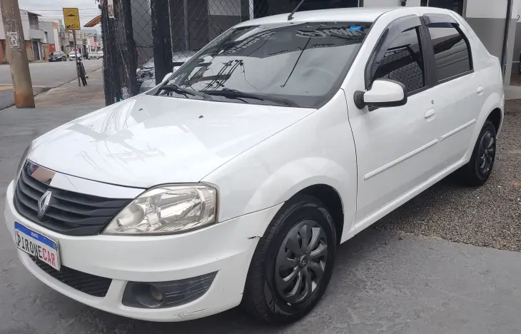 LOGAN 1.0 Expression 16V