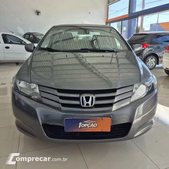 CITY Sedan DX 1.5 Flex 16V Aut.