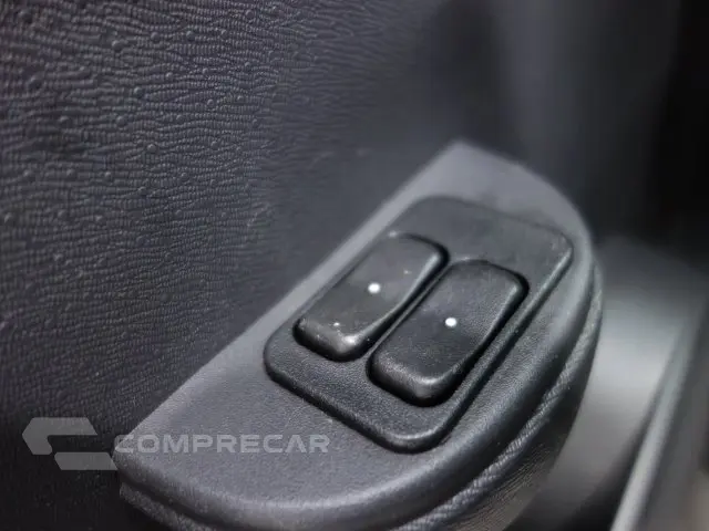 CELTA - 1.0 MPFI LT 8V 4P MANUAL