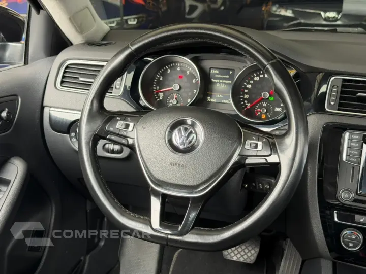 JETTA 2.0 TSI HIGHLINE 211CV GASOLINA 4P TIPTRONIC
