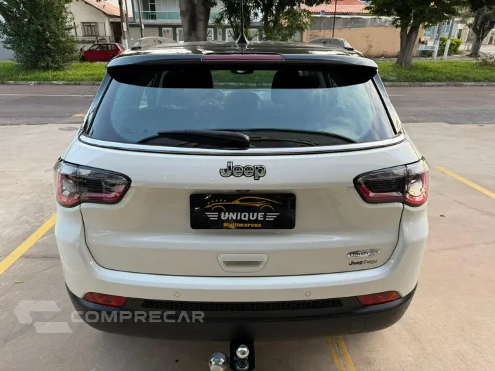 Compass 2.0 16V Flex Longitude Automático