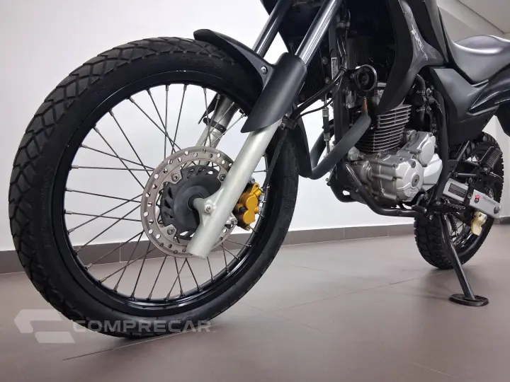 XRE 300