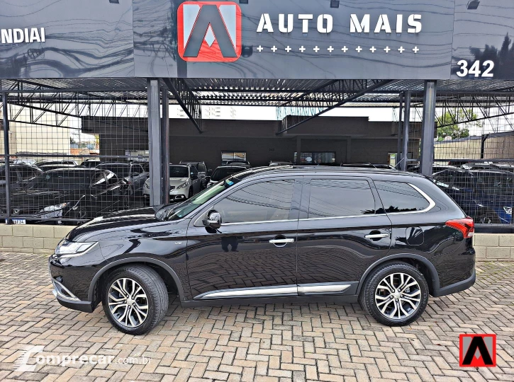 OUTLANDER 3.0 4X4 V6 24V