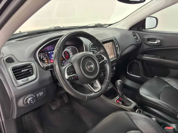 COMPASS 2.0 16V FLEX LONGITUDE AUTOMÁTICO