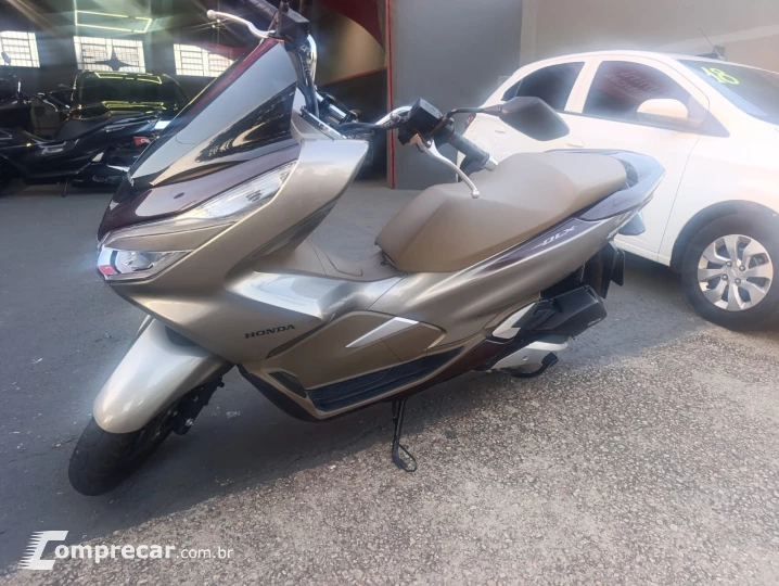 PCX  DLX
