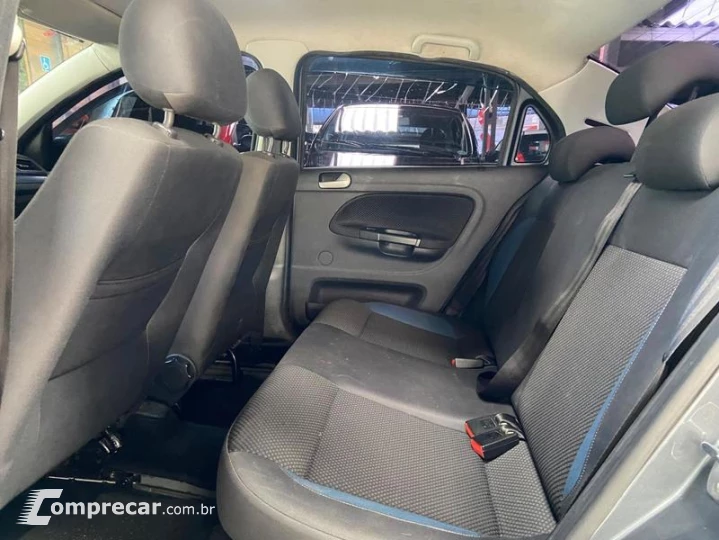 VOYAGE COMFORTLINE 1.6 MI 8V TOTAL FLEX