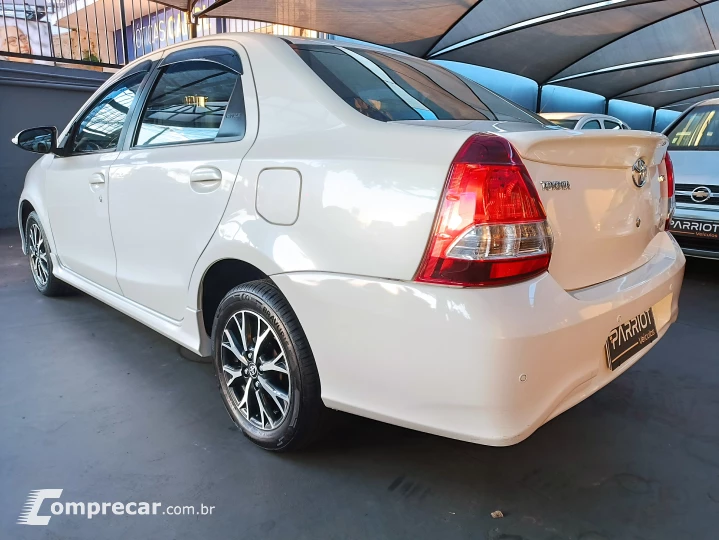 ETIOS 1.5 Platinum Sedan 16V