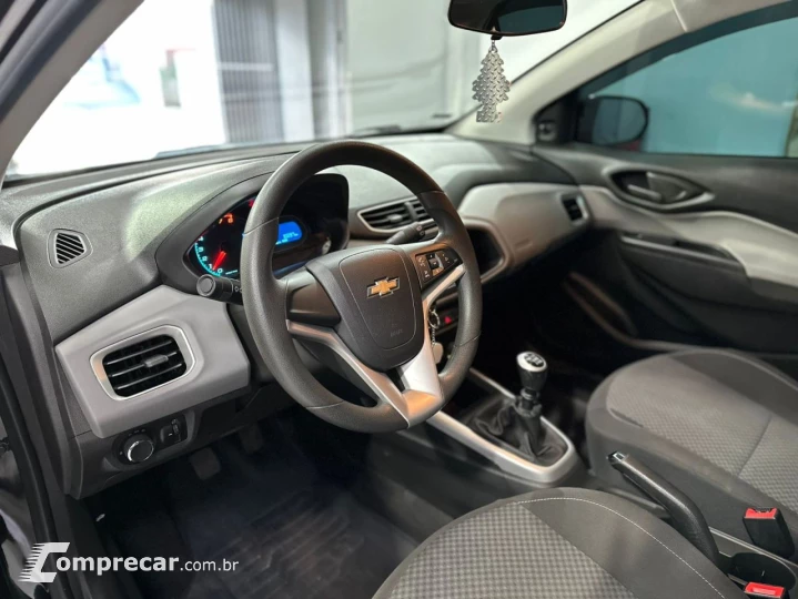 Onix Hatch 1.0 4P FLEX LT PLUS