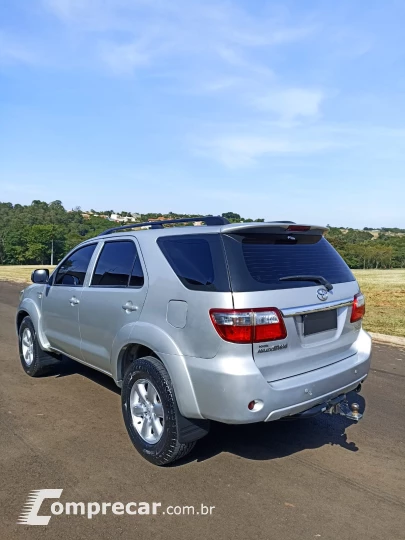 HILUX SW4 3.0 SRV 4X4 7 Lugares 16V Turbo Intercooler