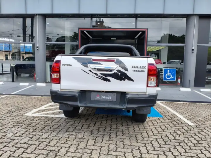 HILUX 2.8 SR Challenge 4X4 CD 16V
