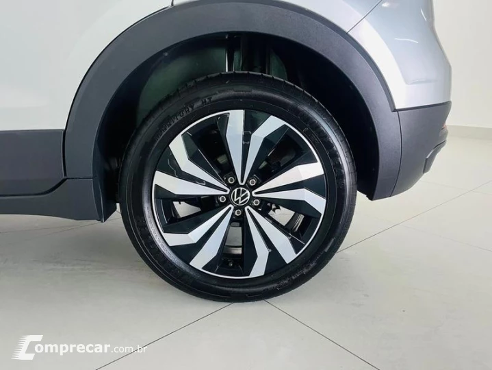 T CROSS TSI
